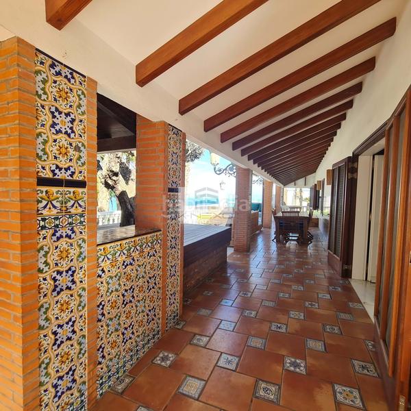 Foto f1e02e16-847b-4605-80cc-9dbb7de2c6ff. Chalet esta exclusiva villa con impresionantes vistas, ubicada en la costa norte de tenerife, entre la victoria y la matanza de acentejo, en Matanza de Acentejo (La)