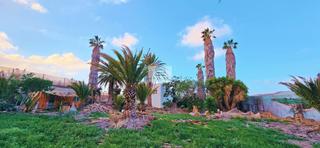 Casa adossada  N/a. Encantadora casa de 90m tiles y 426m construidos en una parcela