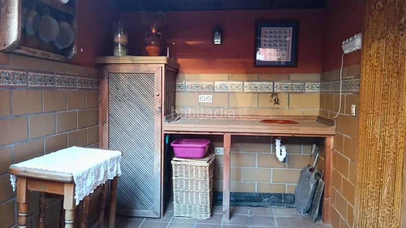 Foto c55f5caa-6cd1-4723-8094-ef76a74d1f9f. Casa adossada amb aparcament a Camposoto - Gallineras San Fernando