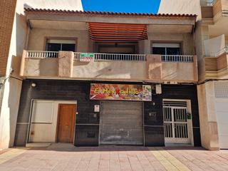 Casa adossada a Calle iglesia 47. Se vende vivienda de 165 m2en buena zona de sangonera la verde.