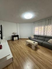 Duplex à Alhama de Murcia Ciudad. Dúplex en alhama frente al colegio ginés díaz
