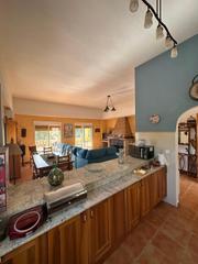 Maison  Camino del lomo. Chalet independiente con parcela y piscina en el berro  sierra e