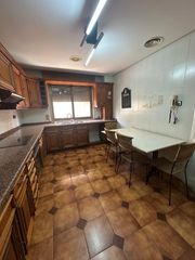 Pis a Alhama de Murcia Ciudad. Piso amplio en venta en el centro de alhama de murcia con garaje