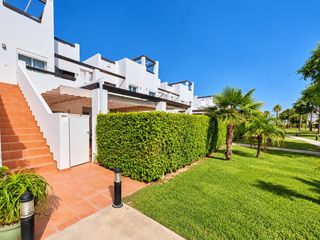 Casa adossada a Bulevar BULEVAR CENTRAL CAÑADAS