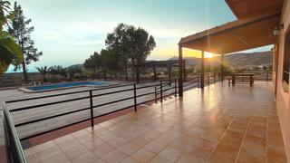 Casa a Abanilla. Chalet con piscina en abanilla murcia