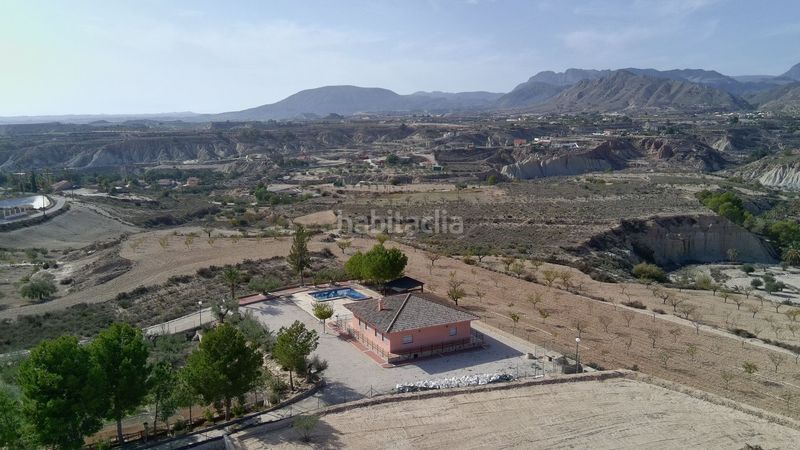 Foto 66267bde-7979-4531-94fe-ac52907366cc. Casa amb piscina a Abanilla