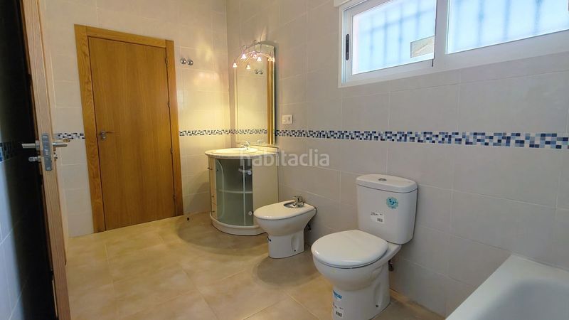 Foto 8ba96049-8128-420a-b217-0df030c6d589. Casa amb piscina a Abanilla