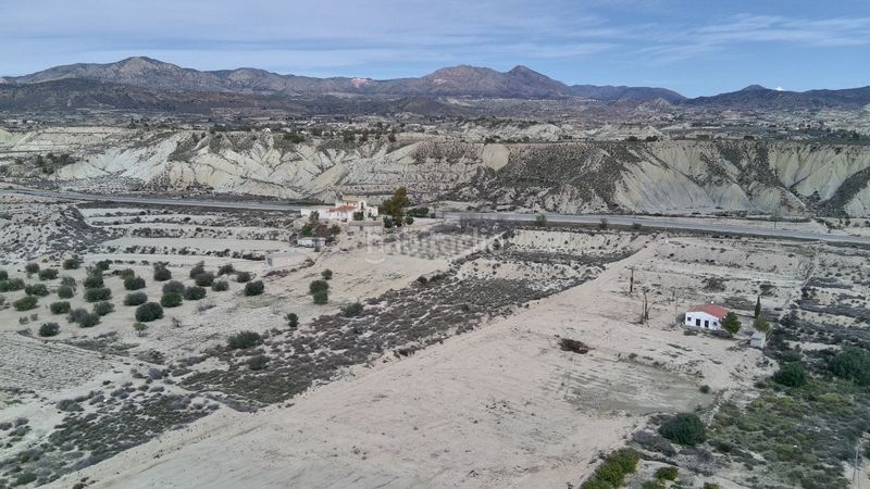 Foto 59d9b3e9-3da8-4622-9399-9a63c8049fcf. Casa in Abanilla