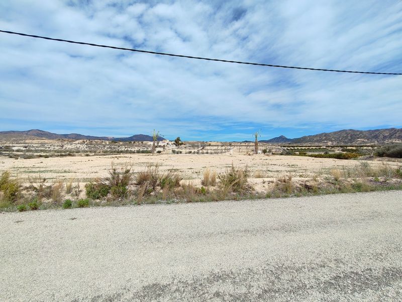 Foto bb5f51bb-7fb5-4754-af49-5966544b8105. Casa in Abanilla