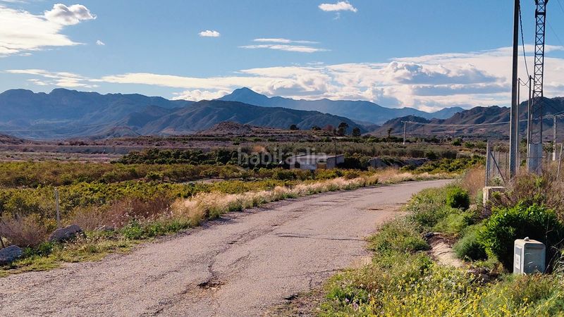 Foto c44aad16-e610-424b-a6c0-4ed637b3fc19. Casa in Abanilla
