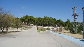 Maison à Fortuna. Camping con 110 parcelas, restaurante y dos casas