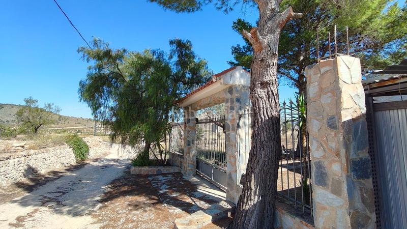 Foto a48e6f1a-818f-4b29-ac46-c3ca0f09922e. Casa a Abanilla