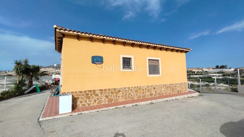 Foto d4f6b5b7-759f-4b38-b37b-81178f751df7. Casa a Abanilla