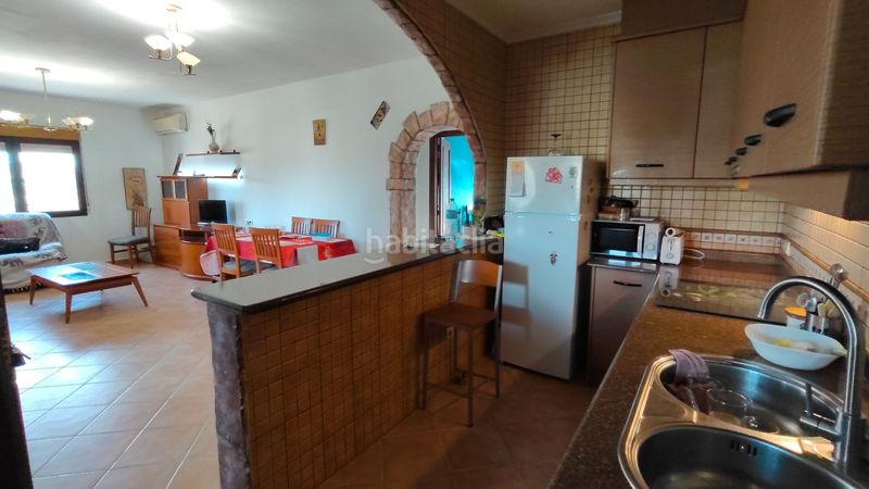 Foto d5714170-179c-4a97-97b0-f3bd62feea41. Casa a Abanilla