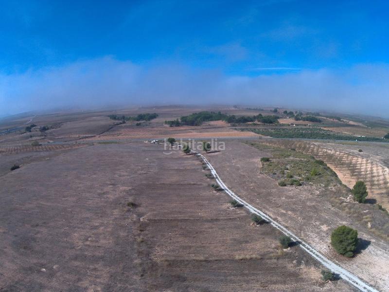 Foto 4b409e22-f366-4921-8bb5-e7217dcdcab4. Finca rústica a Yecla