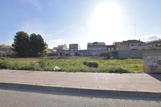 Terreny residencial  Rafelbuñol-rafelbunyol - cl francisco cano consuegra. Saca el arquitecto que llevas dentro