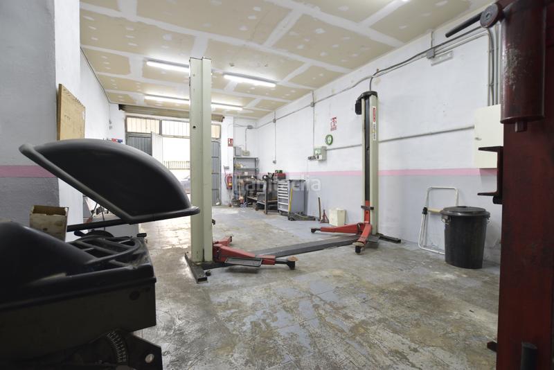 Foto a2585f3d-d317-4031-947e-048f848c77b8. Affitto locale commerciale in Rafelbunyol