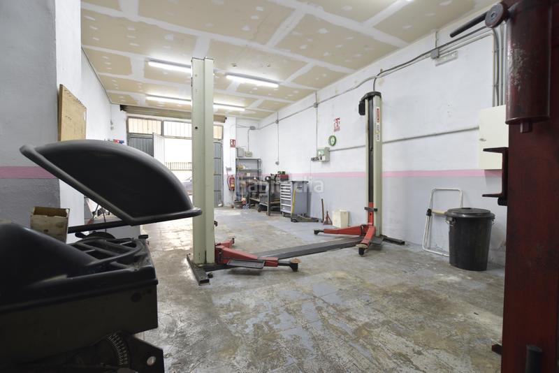 Foto bd213eef-5290-4d99-afed-ecf4b73b696b. Affitto locale commerciale in Rafelbunyol