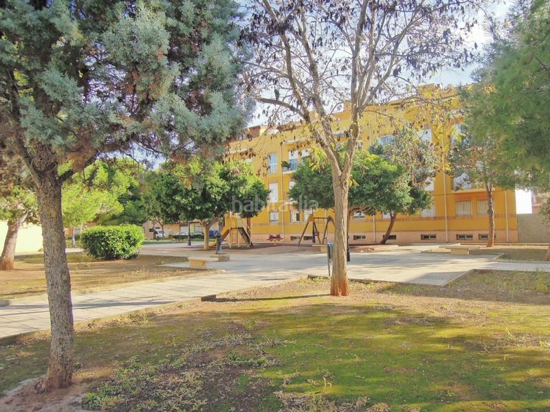 Foto c4e0bcae-d14e-485e-b560-d5ecb74b97c1. Affitto locale commerciale in Rafelbunyol