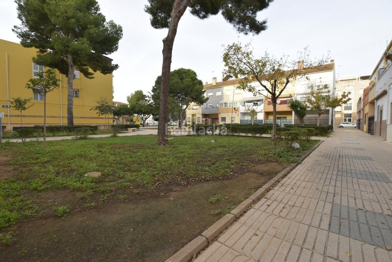 Foto e3064f64-8d47-4f49-9c38-7df6feab15af. Affitto locale commerciale in Rafelbunyol