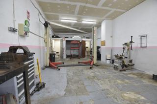 Lloguer Local Comercial  Rafelbuñol-rafelbunyol - calle diputacio provincial. Traspaso taller por 15.000