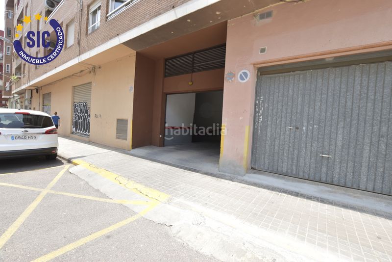 Foto ed157852-3ca7-4b8d-9f10-1f37540ddc5c. Aparcament cotxe a Barrio Benicalap Valencia