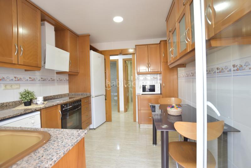 Foto c131d3b1-69ef-4191-ae69-7cf054eab18b. Piso ven, sólo tendrás que hacerte las maletas!! en Rafelbunyol