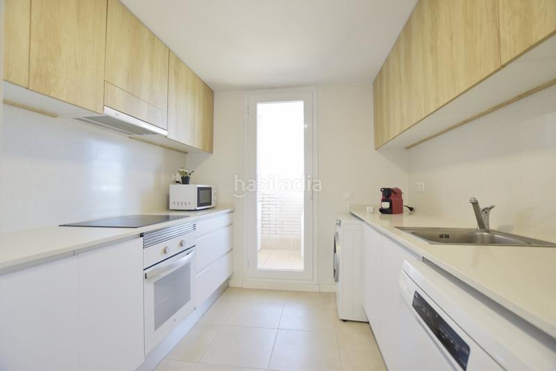 Foto 250e2062-6d72-408d-9677-37b0a45724bb. Rent flat with pool in Playa del Puig El Puig de Santa Maria