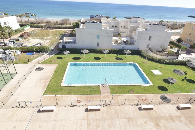 Foto 61a0903a-8794-486d-a0dd-8edb886a313a. Rent flat with pool in Playa del Puig El Puig de Santa Maria