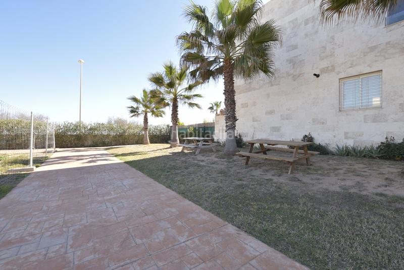 Foto cc3af120-0166-4f1a-8ed3-738aef79add9. Rent flat with pool in Playa del Puig El Puig de Santa Maria