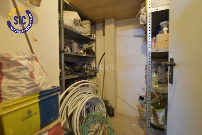 Foto 25941955-fa1d-4c07-9252-e4b92fe2cfd3. Parking coche tu garaje y trastero en Rafelbunyol