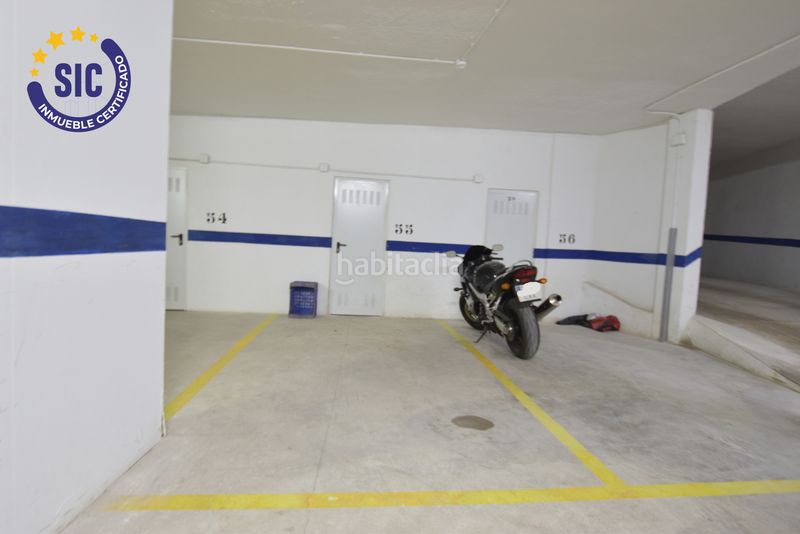 Foto 7ce3cd5e-c406-4f0d-b9c4-3147b2e4b0f1. Parking coche tu garaje y trastero en Rafelbunyol