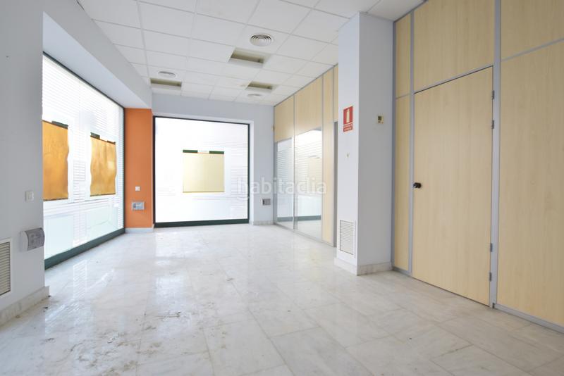 Foto 65d9d948-34cb-4b4e-a0a7-25144fae3c3b. Rent business premise in Rafelbunyol