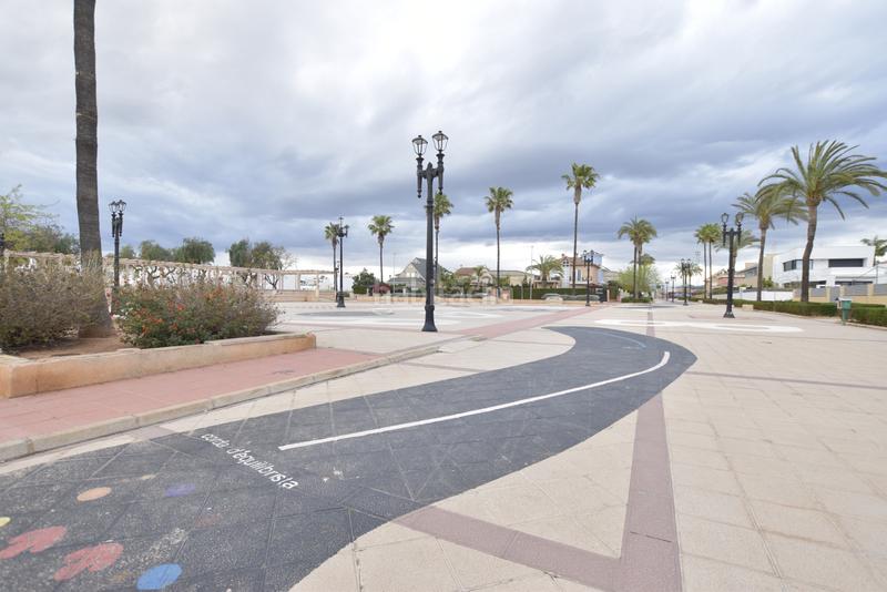 Foto b2a8fc4e-20fd-4d94-bb7d-43392cb8c63a. Terreny residencial a Rafelbunyol