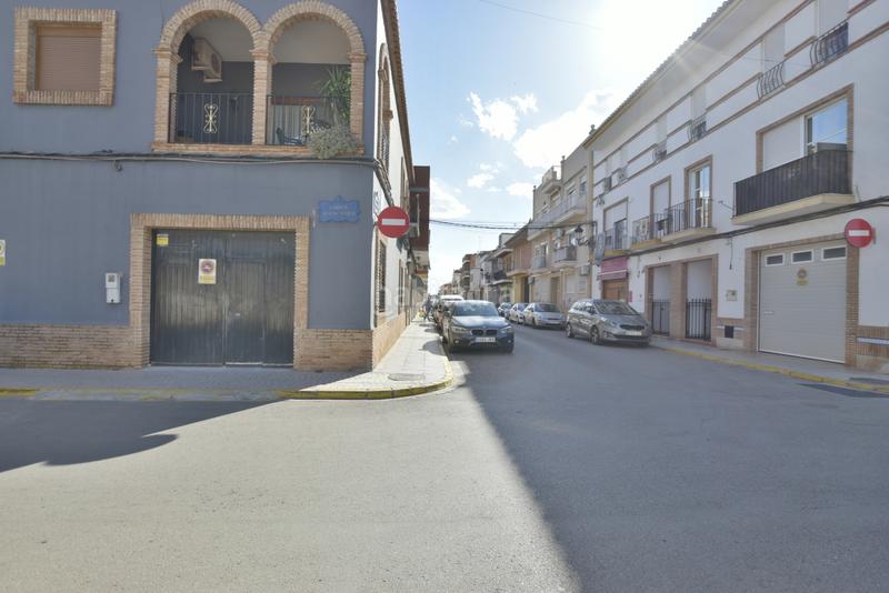 Foto 858093d8-95bb-4bf5-8a2e-7ea14177db77. Terreny residencial a Rafelbunyol