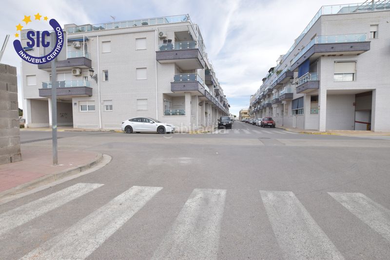 Foto 26f0c80c-2d1e-4190-a0f5-2ace9a000ff6. Aparcament cotxe a Rafelbunyol