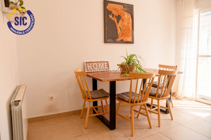 Foto 193223df-39ce-42fb-9f5f-1412d8a19e83. Casa adosada espacio, luz y tranquilidad en Massamagrell