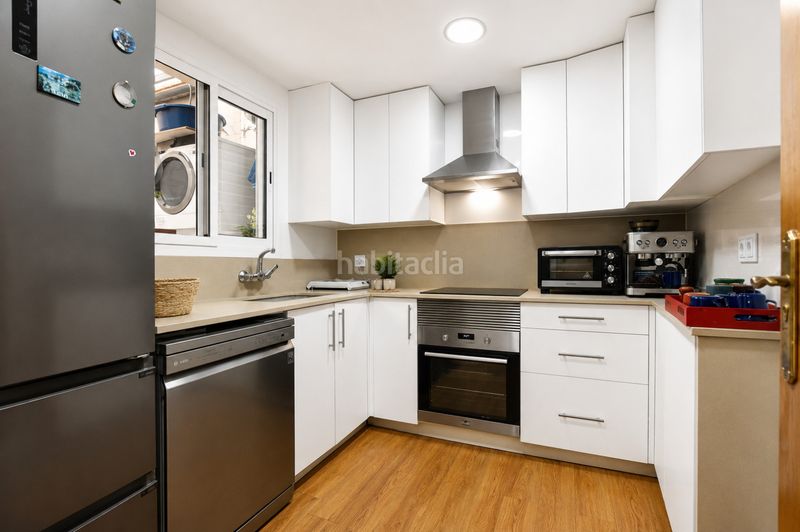 Foto 4582b27e-b86b-42f4-8a36-a32245cc7e62. Casa un edificio a precio de vivienda en Massamagrell