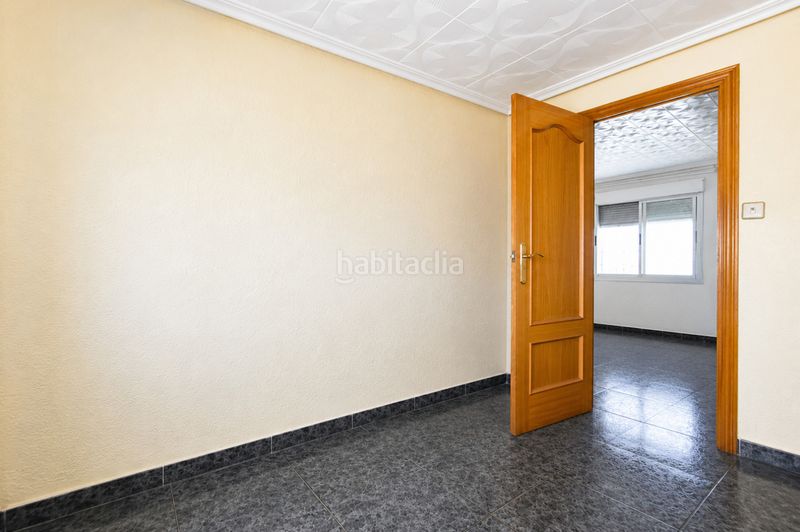 Foto 53826363-3594-457f-80e7-35c862564a7b. Casa un edificio a precio de vivienda en Massamagrell