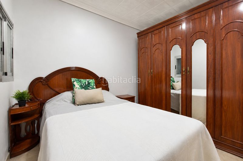 Foto a8d70755-85df-4ae2-9d89-ef22087ab571. Casa un edificio a precio de vivienda en Massamagrell