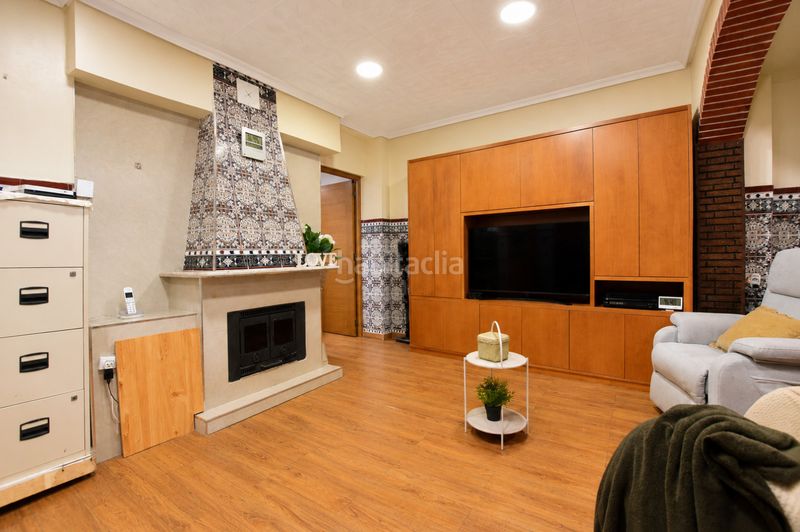 Foto cb708487-94cf-4f96-8e97-a76e6b8a9993. Casa un edificio a precio de vivienda en Massamagrell
