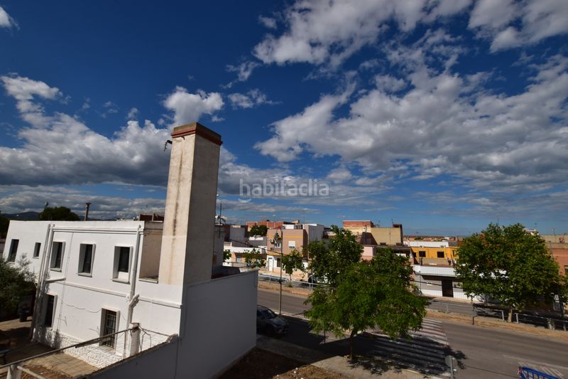 Foto d5202c8c-b133-4728-916d-978acd1a909a. Casa un edificio a precio de vivienda en Massamagrell
