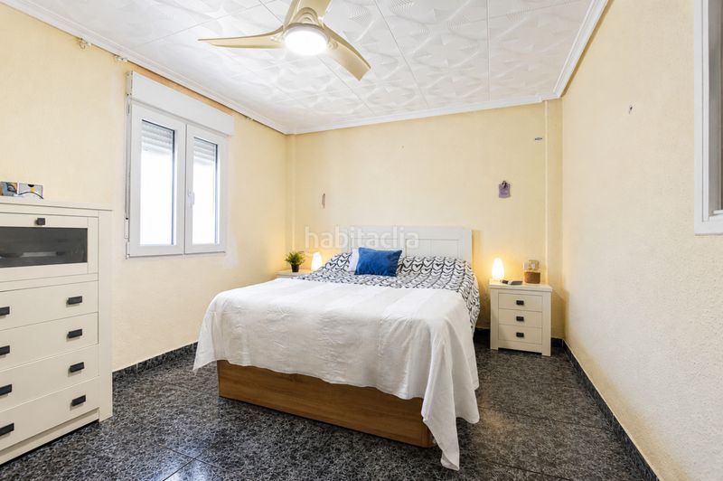 Foto e89802f9-05bc-427a-80b5-0e402d50b6eb. Casa un edificio a precio de vivienda en Massamagrell