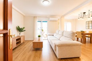 Location Appartement  Valencia - av perez galdós. Di hola a tu nueva vida