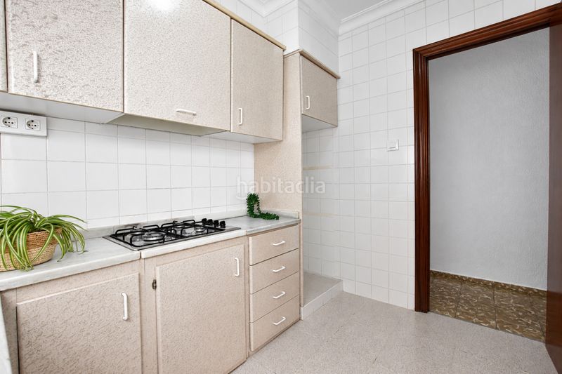 Foto 50ba393a-3c3e-4ff3-8dfd-75d0d55062dd. Pis a Rafelbunyol