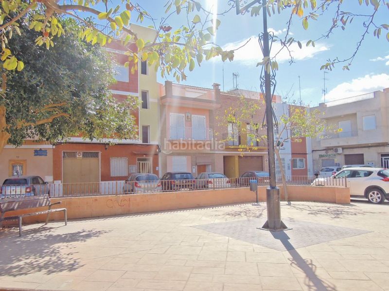 Foto 215aa99a-67ad-42fa-9bd6-8445a5e44984. Piso planta baja familiar en Rafelbunyol