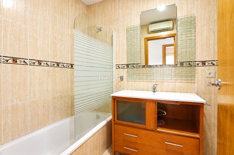Foto 61b40fe2-2323-4dac-9b34-17a4668283ae. Piso planta baja familiar en Rafelbunyol