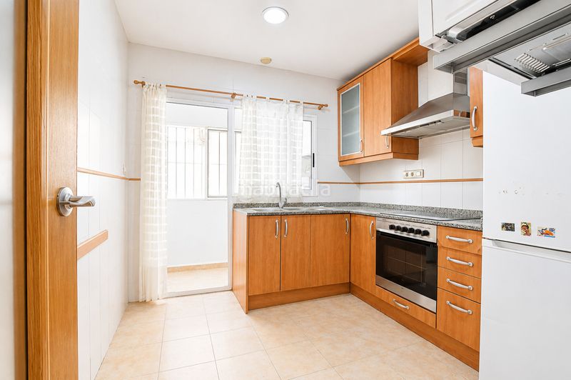 Foto c0698838-9b52-40be-be8d-81341144d66f. Piso planta baja familiar en Rafelbunyol