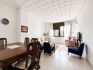 Lloguer Pis  Valencia - calle pedro iii el grande. Vivienda ubicada en el barrio de l eixample  russafa en valencia