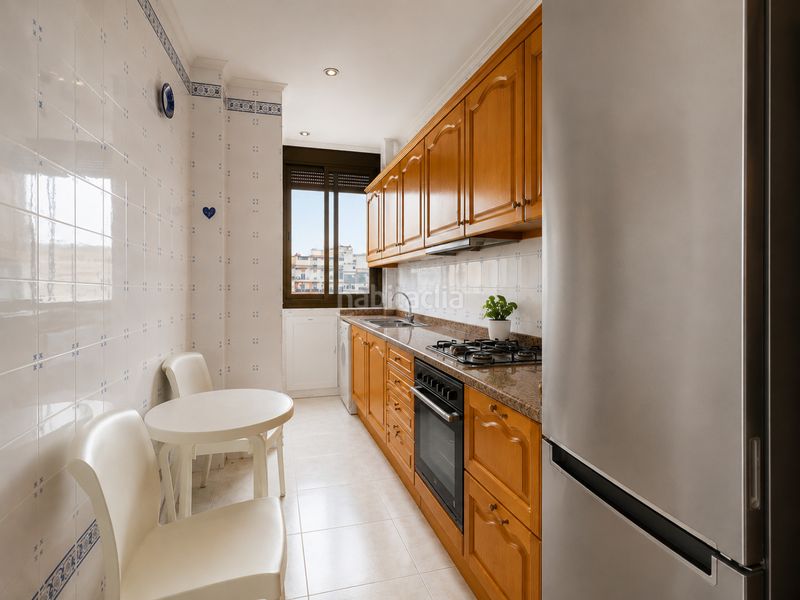 Foto 7d455dee-6b5f-40c3-aab1-ea15195ca1d4. Rent flat in Russafa Valencia
